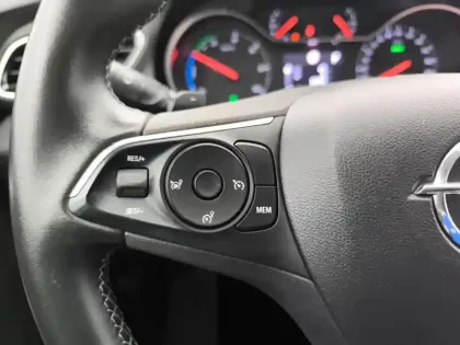 Photo 14 Opel Grandland X  Hybrid4 300 ch AWD BVA8