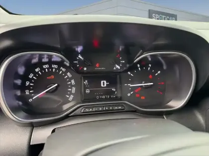 Photo 16 Citroën C3 Aircross  BlueHDi 110 S&S BVM6