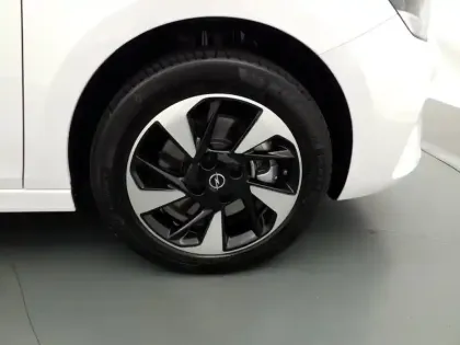 Photo 14 Opel Corsa  Electrique 136 ch & Batterie 50 kWh