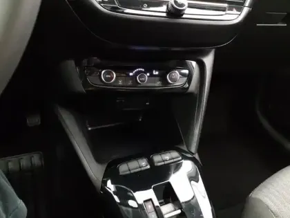 Photo 17 Opel Corsa  Electrique 136 ch & Batterie 50 kWh