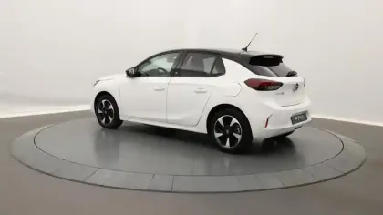 Photo 29 Opel Corsa  Electrique 136 ch & Batterie 50 kWh