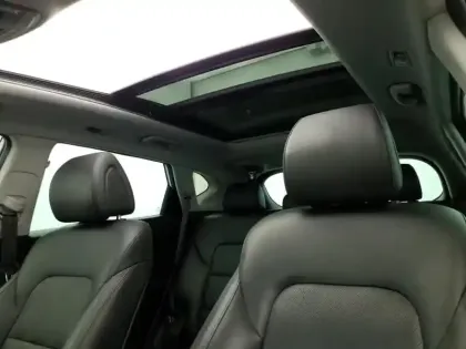 Photo 24 Hyundai Tucson  2.0 CRDi 136 4WD