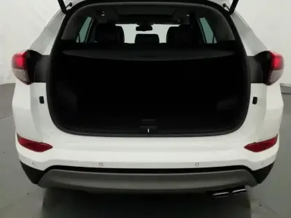 Photo 7 Hyundai Tucson  2.0 CRDi 136 4WD