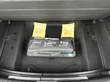 Photo 21 Kia Niro  EV Electrique 204 ch