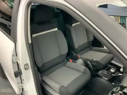 Photo 13 Citroën C3 Aircross  PureTech 130 S&S EAT6