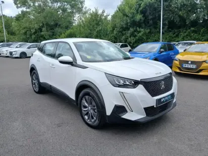 Photo 18 Peugeot 2008  BlueHDi 110 S&S BVM6