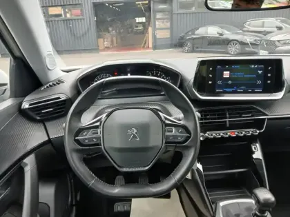 Photo 10 Peugeot 2008  BlueHDi 110 S&S BVM6