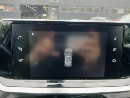 Photo 13 Peugeot 2008  BlueHDi 110 S&S BVM6