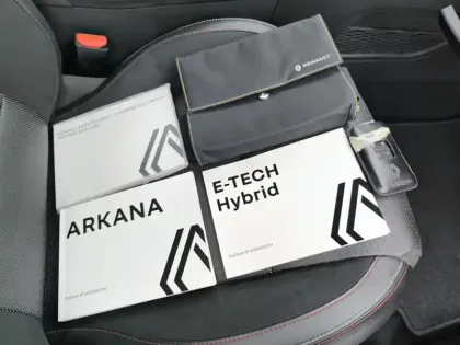 Photo 23 Renault Arkana  E-Tech 145 - 21B
