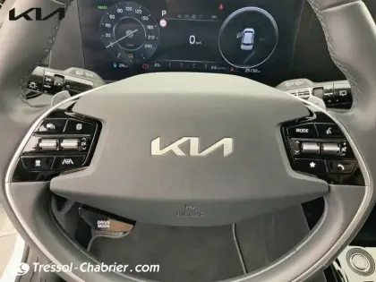 Photo 22 Kia Niro  EV Electrique 204 ch