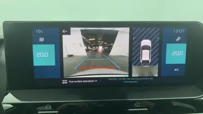 Photo 18 Citroën C4 e- 136 ch Automatique