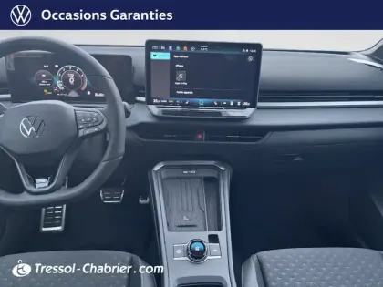 Photo 17 Volkswagen T-roc  1.5 eTSI EVO2 Hybrid 150 ch DSG7