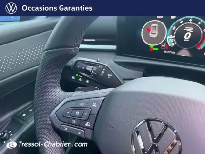 Photo 20 Volkswagen T-roc  1.5 eTSI EVO2 Hybrid 150 ch DSG7