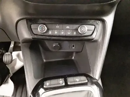 Photo 38 Opel Corsa  1.2 75 ch BVM5