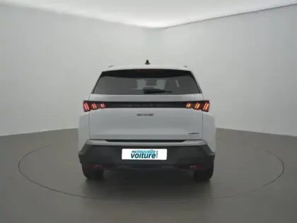 Photo 31 Peugeot 5008  Hybrid 136 e-DCS6