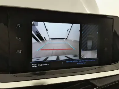 Photo 17 Peugeot 208  PureTech 100 S&S BVM6