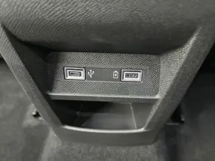 Photo 20 Peugeot 308  PureTech 130ch S&S EAT8