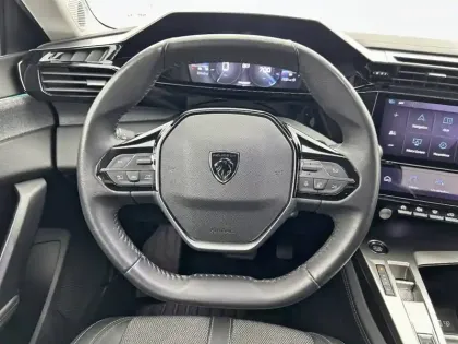 Photo 8 Peugeot 308  PureTech 130ch S&S EAT8