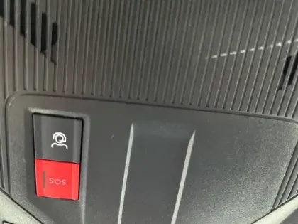 Photo 28 Peugeot 308  PureTech 130ch S&S EAT8