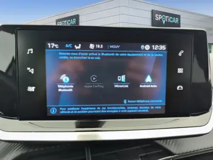 Photo 6 Peugeot 2008  PureTech 130 S&S EAT8