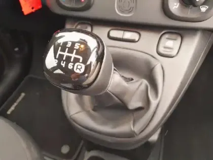 Photo 23 Fiat Panda  1.2 69 ch S/S