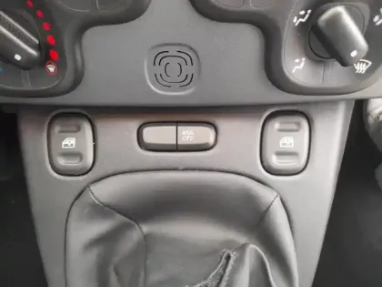 Photo 19 Fiat Panda  1.2 69 ch S/S