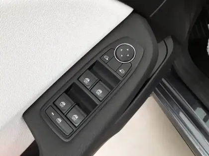 Photo 28 Renault Clio  TCe 90 - 21N