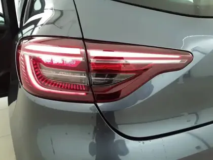 Photo 16 Renault Clio  TCe 90 - 21N