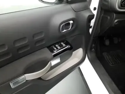 Photo 12 Citroën C3  PureTech 83 S&S BVM5