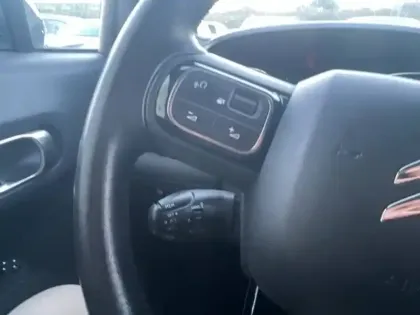 Photo 17 Citroën C3 Aircross  PureTech 130 S&S EAT6