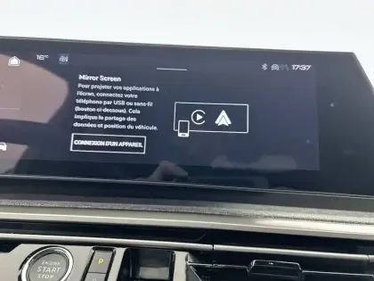 Photo 26 Peugeot 5008  Hybrid 136 e-DCS6