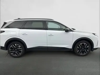 Photo 34 Peugeot 5008  Hybrid 136 e-DCS6