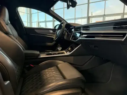 Photo 5 Audi A6  Avant 55 TFSIe 367 ch S tronic 7 Quattro