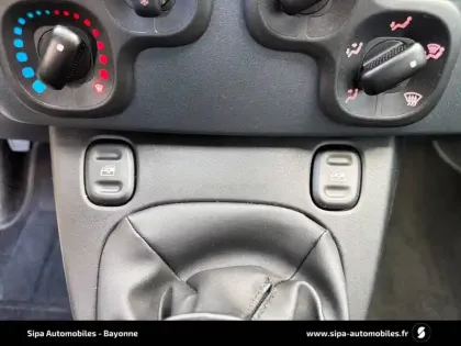 Photo 25 Fiat Panda  1.0 70 ch Hybrid BSG S/S