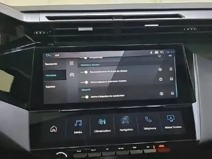 Photo 73 Peugeot 308  SW PureTech 130ch S&S BVM6