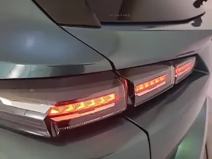 Photo 67 Peugeot 308  SW PureTech 130ch S&S BVM6