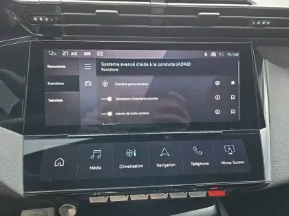 Photo 18 Peugeot 308  SW PureTech 130ch S&S BVM6