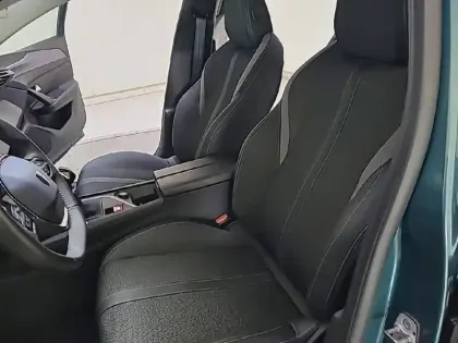 Photo 30 Peugeot 308 Gén. III Ph1 Allure Pack 5