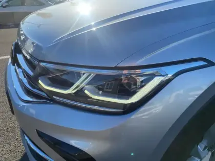 Photo 24 Volkswagen Tiguan  2.0 TDI 150ch DSG7 4Motion