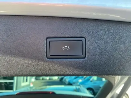 Photo 16 Volkswagen Tiguan  2.0 TDI 150ch DSG7 4Motion