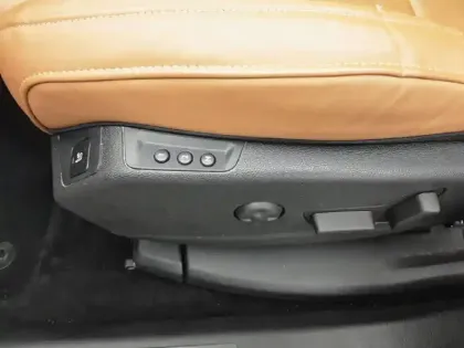 Photo 14 DS Ds 7 DS7 Crossback Hybride E-Tense 225 EAT8