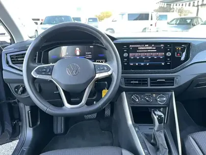 Photo 16 Volkswagen Taigo  1.0 TSI 116 DSG7