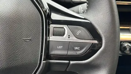 Photo 31 Peugeot 3008  BlueHDi 130ch S&S BVM6