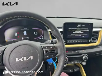 Photo 9 Kia Stonic  1.0 T-GDi 100 ch DCT7