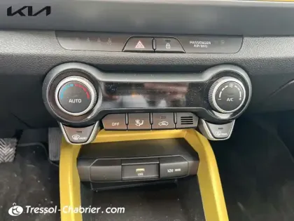 Photo 19 Kia Stonic  1.0 T-GDi 100 ch DCT7