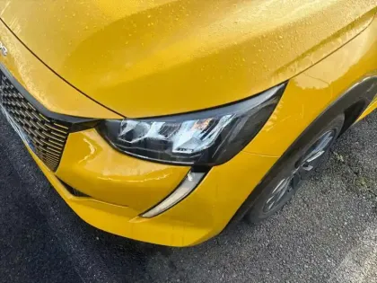 Photo 7 Peugeot 208 Gén. II Ph1 NG Style 5