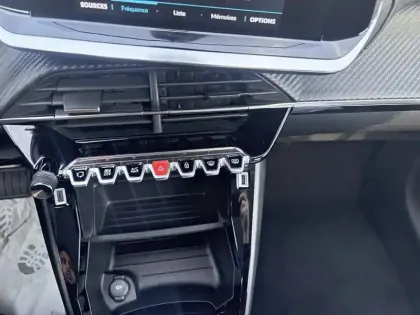 Photo 19 Peugeot 208 Gén. II Ph1 NG Style 5