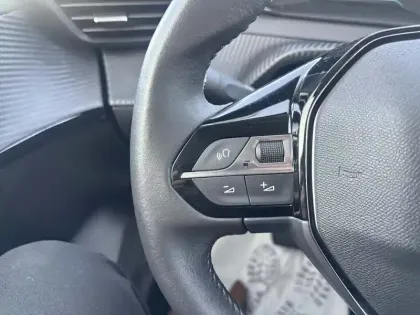 Photo 22 Peugeot 208 Gén. II Ph1 NG Style 5