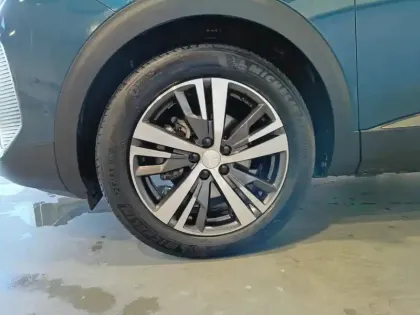 Photo 20 Peugeot 3008  Hybrid 136 e-DCS6