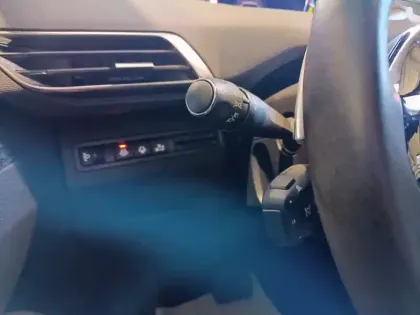 Photo 12 Peugeot 3008  Hybrid 136 e-DCS6